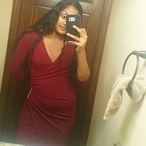 Guess - Maroon 3/4 Sleeve Bodycon Dress